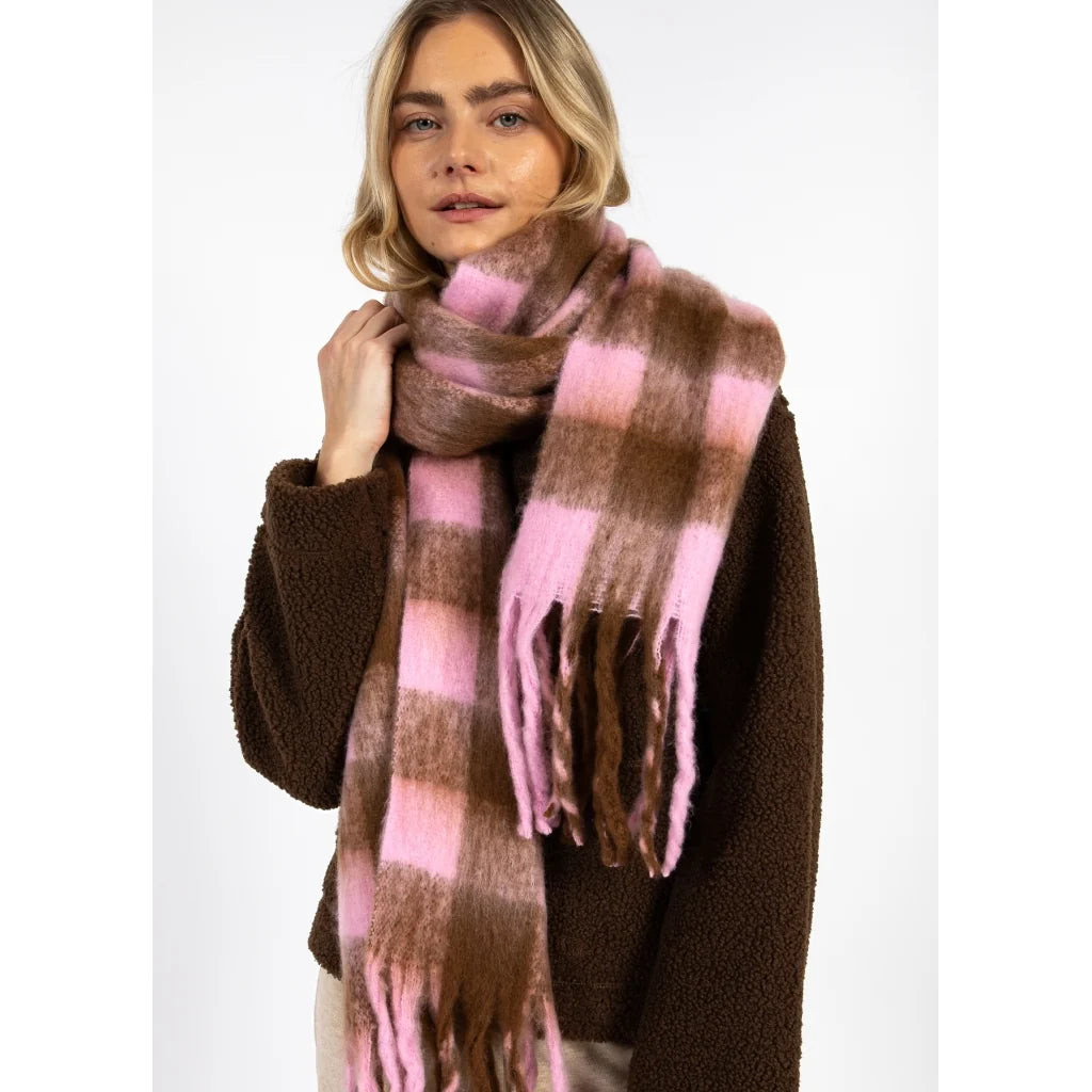 CC Heart Maren Scarf